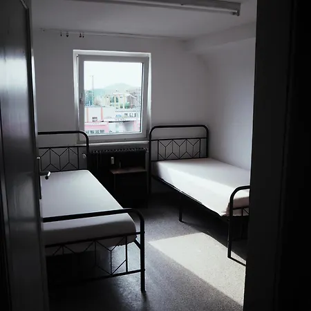 Neumarkt Monteurzimmer 民宿 德尔奥博的新市场