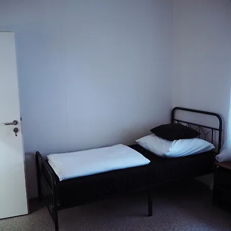 Neumarkt Monteurzimmer Homestay *
