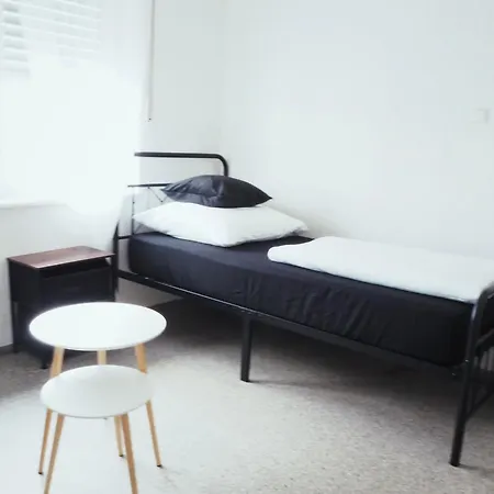 Neumarkt Monteurzimmer نيوماركت إن دير أوبيرفالز
