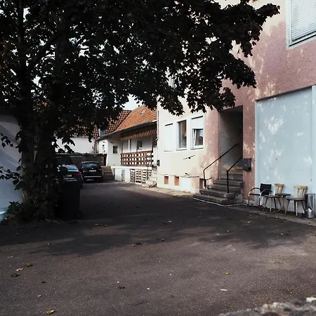 Neumarkt Monteurzimmer Homestay *