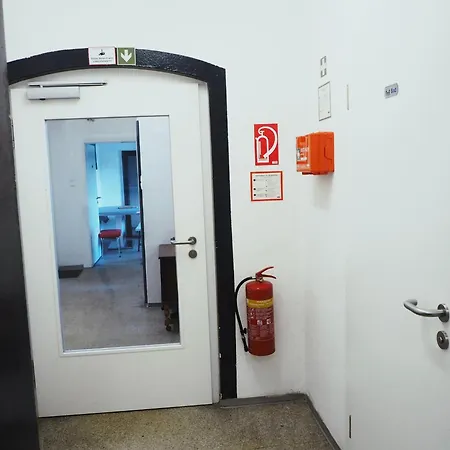 Homestay Neumarkt Monteurzimmer *